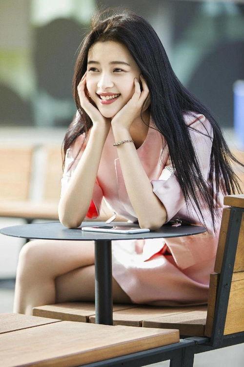 娱乐吃瓜孙怡视频,娱乐八卦新焦点