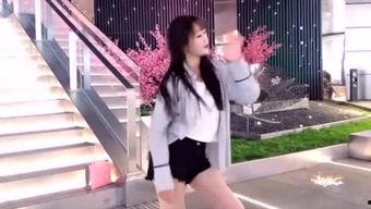 胖妞吃瓜侃娱乐