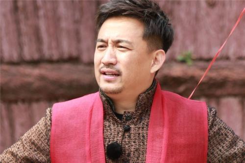 娱乐君吃瓜黄磊是谁啊视频,黄磊在视频中的神秘角色